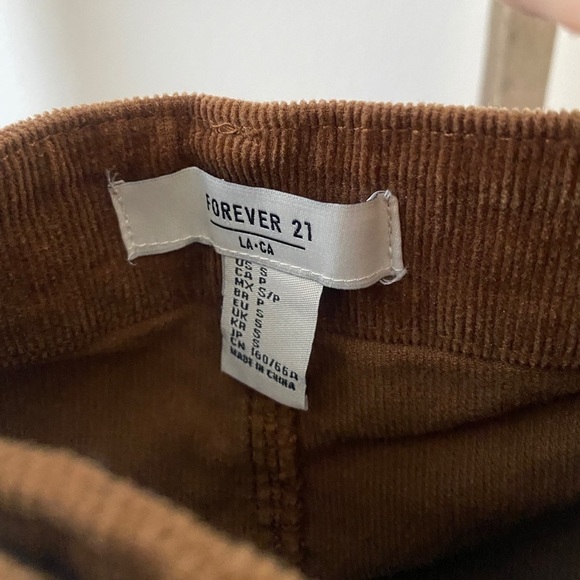 Button down corduroy brown skit - Picture 3 of 3